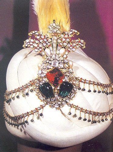 ottoman sultan crown.